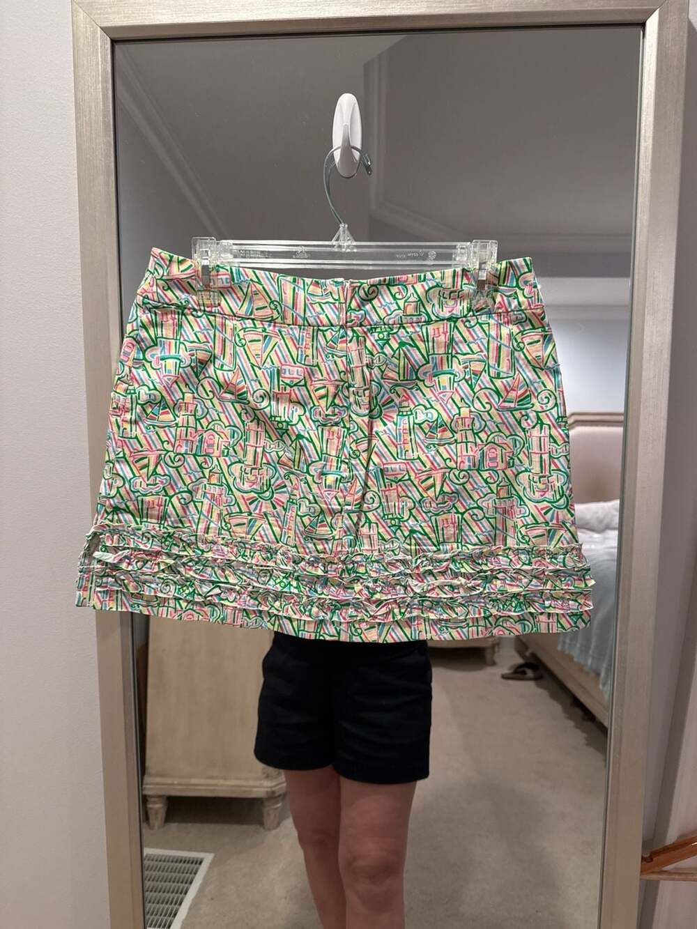 Lilly Pulitzer - Picture 4 of 5